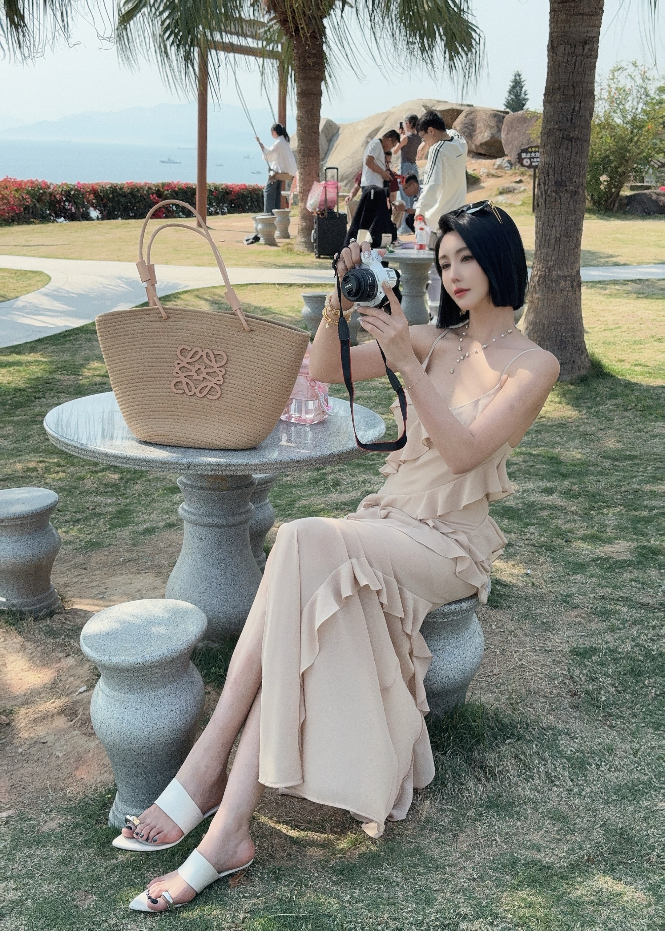 SNLNIE-DOUWU【窈窕淑女】白咖杏三色细带木耳边褶褶连衣裙LYQ12020