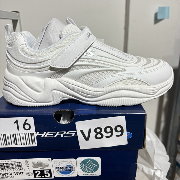 SKECHERS/斯凯奇V899 运动鞋 34码