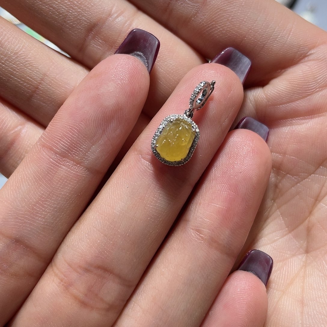 翡翠18K金镶嵌吊坠(不含链)