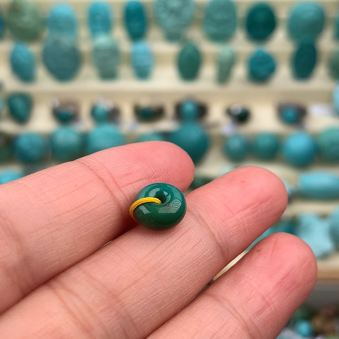 绿松石未镶嵌珠宝奇石8.3