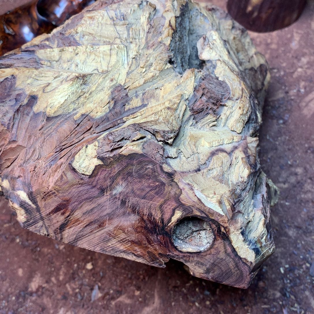 。***黄花梨/降香黄檀把件原料定制不退不换