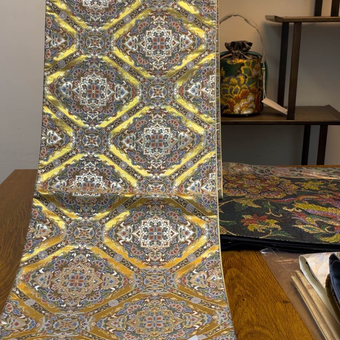 织绣织锦技艺高超的