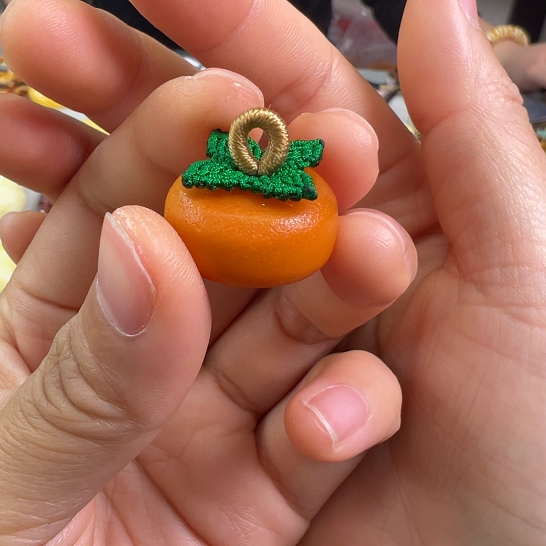 蜜蜡裸石未镶嵌蜜蜡