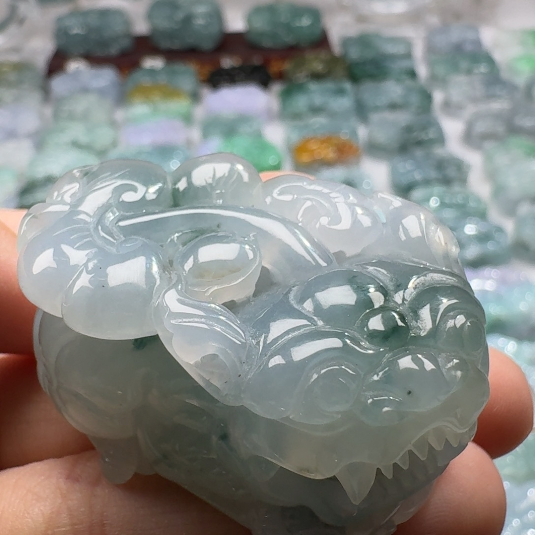 未镶嵌挂件翡翠貔貅