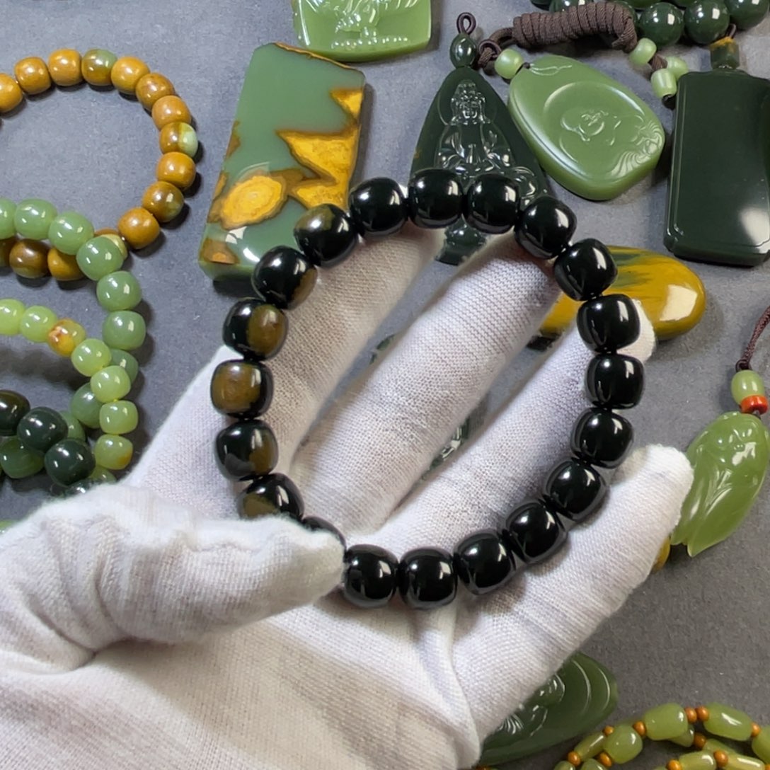 岫岩河磨玉（透闪石质玉）套链未镶嵌z**u