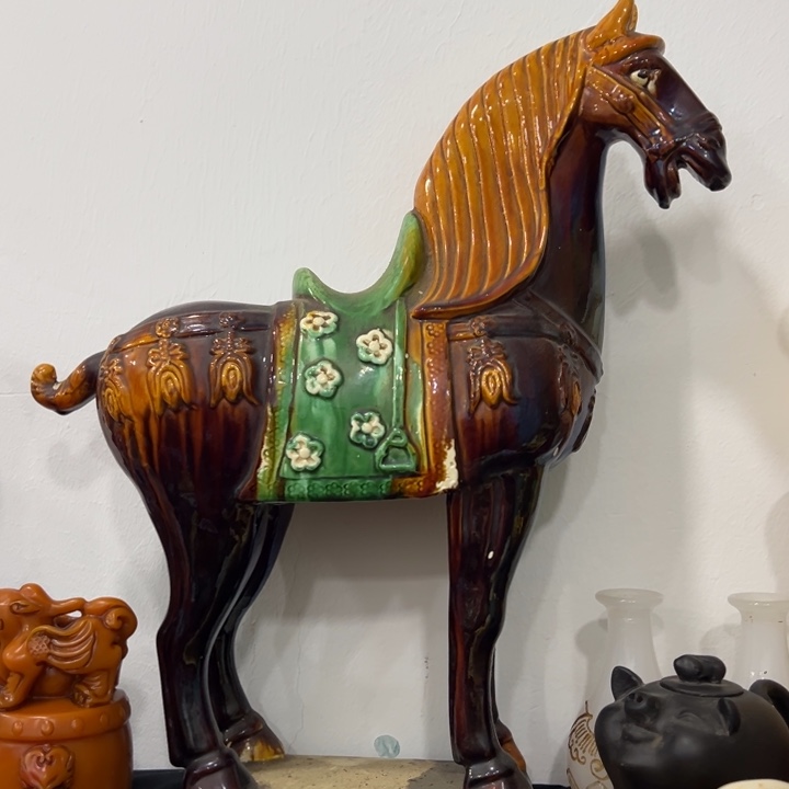 瓷的大个马摆件福利