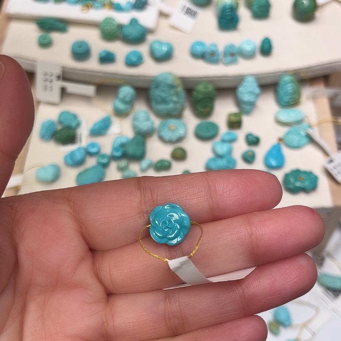 绿松石未镶嵌珠宝半成品