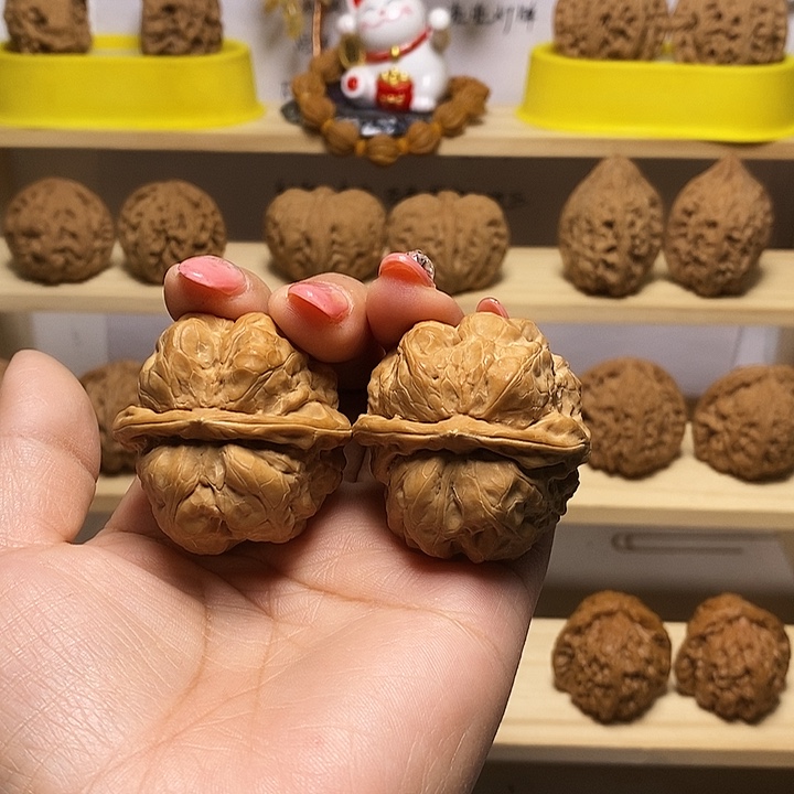 42尺寸的蛤蟆头核桃