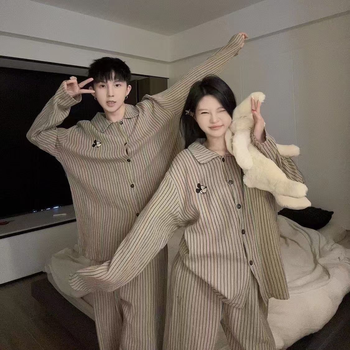 【条纹米奇】春秋季薄款卡通情侣长袖两件套装宽松大码男女生家居服