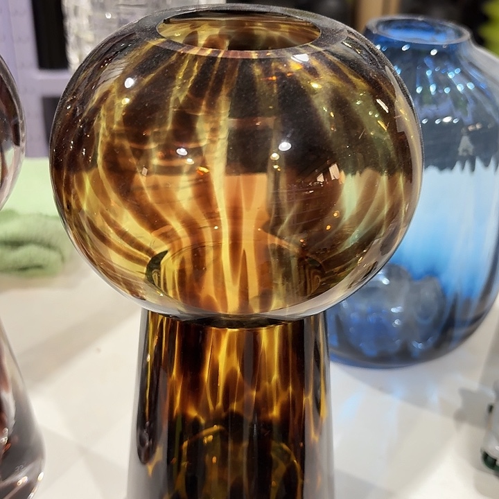 高度23厘米357899花瓶