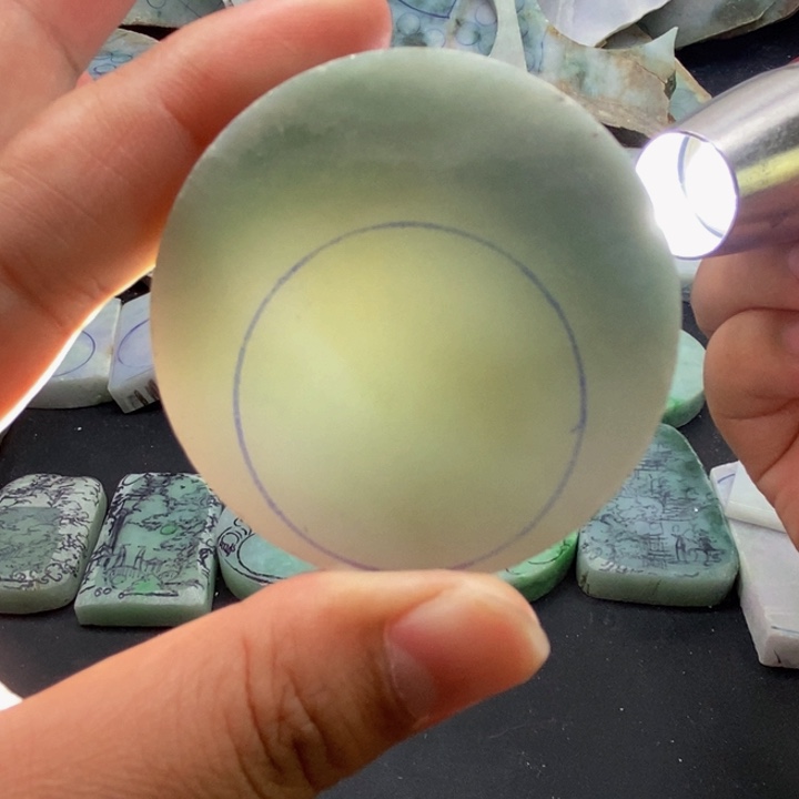 翡翠配石天然缅甸翡翠玉石