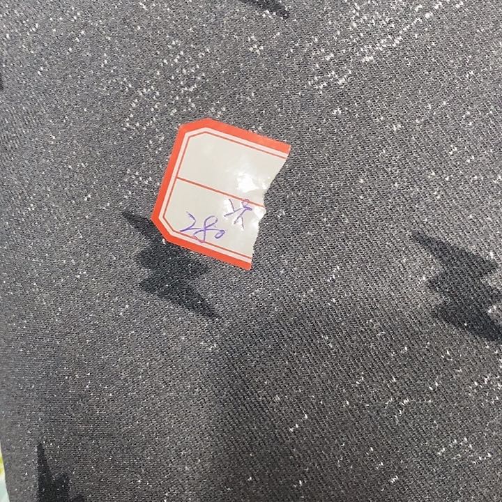 无纺布高档面料2.8。瑕疵