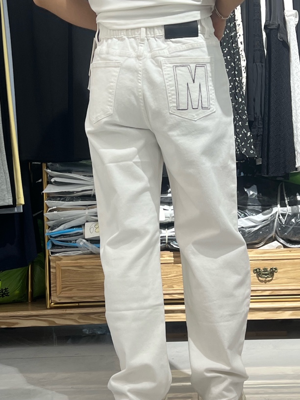 长裤四季通用纽扣贴布春季牛仔裤春夏显瘦薄款日奢风白色高腰时尚