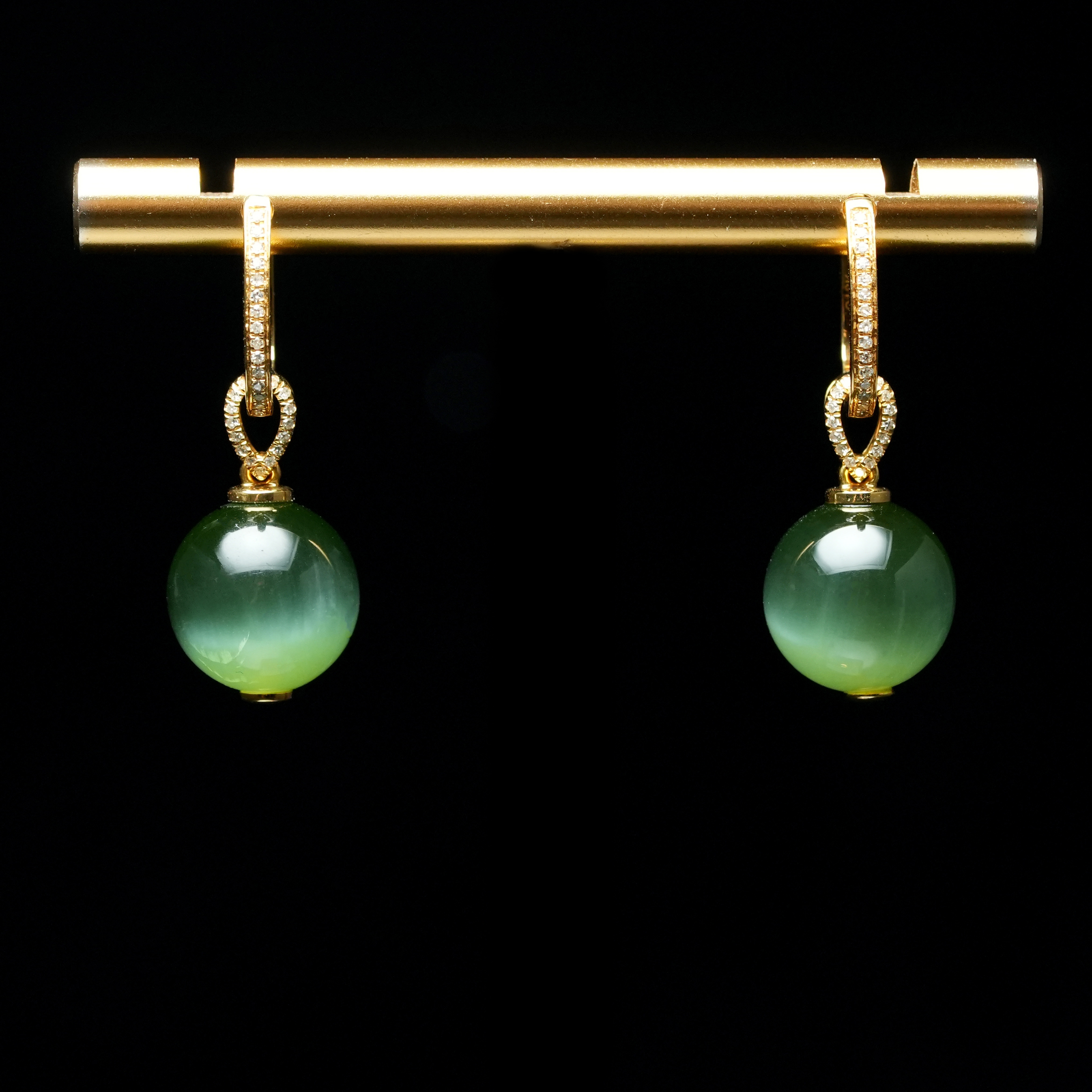 周陶陶·星眸 和田玉猫眼珠耳坠  18k金镶钻 光带灵动 知性卡 12