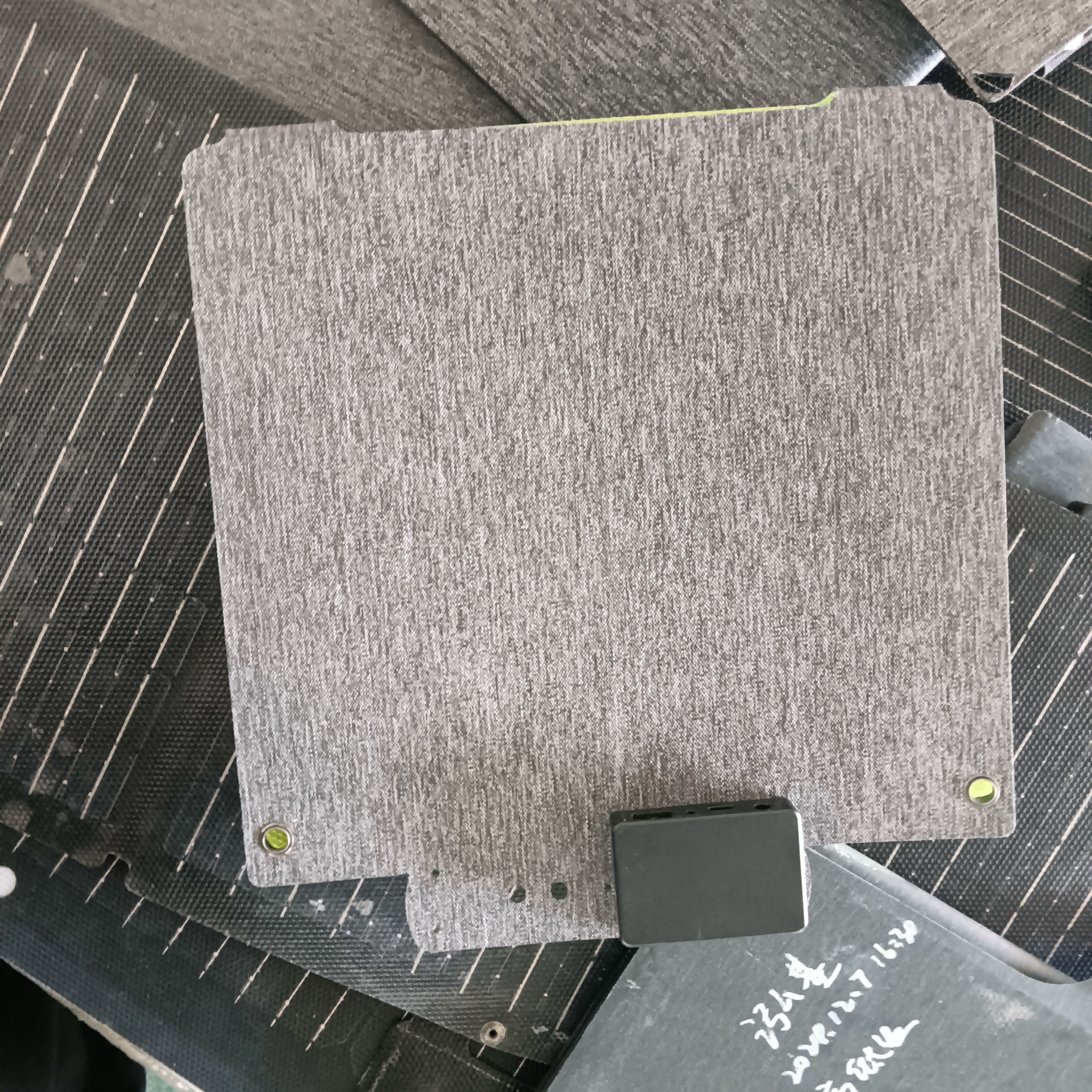 40瓦太阳能光伏发电板