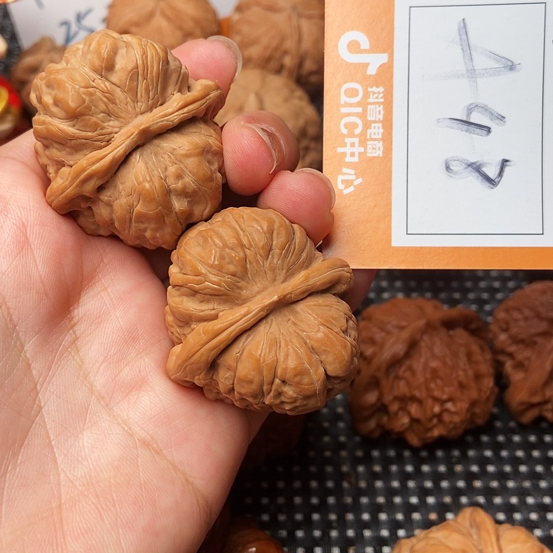 文玩核桃吊坠涛***帅蛤蟆