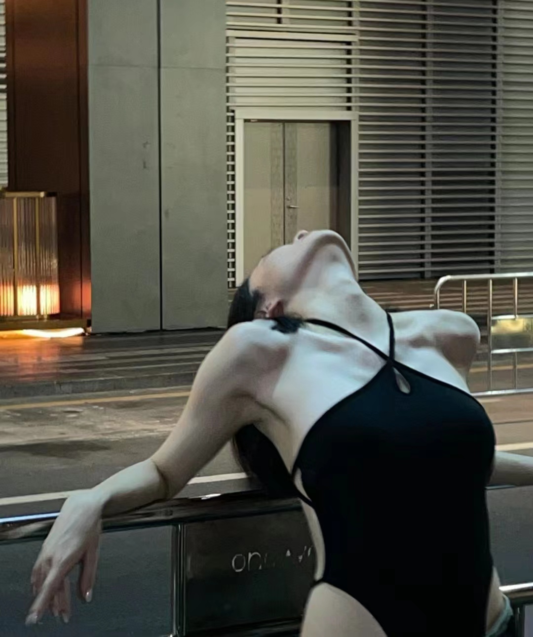 买喜欢的衣服 恰如其分的奖励自己