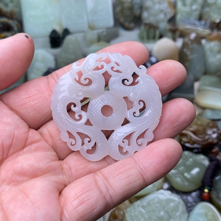 和田玉挂件未镶嵌