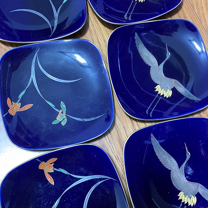 玲***瓷片我想和她做了我爱我你爱