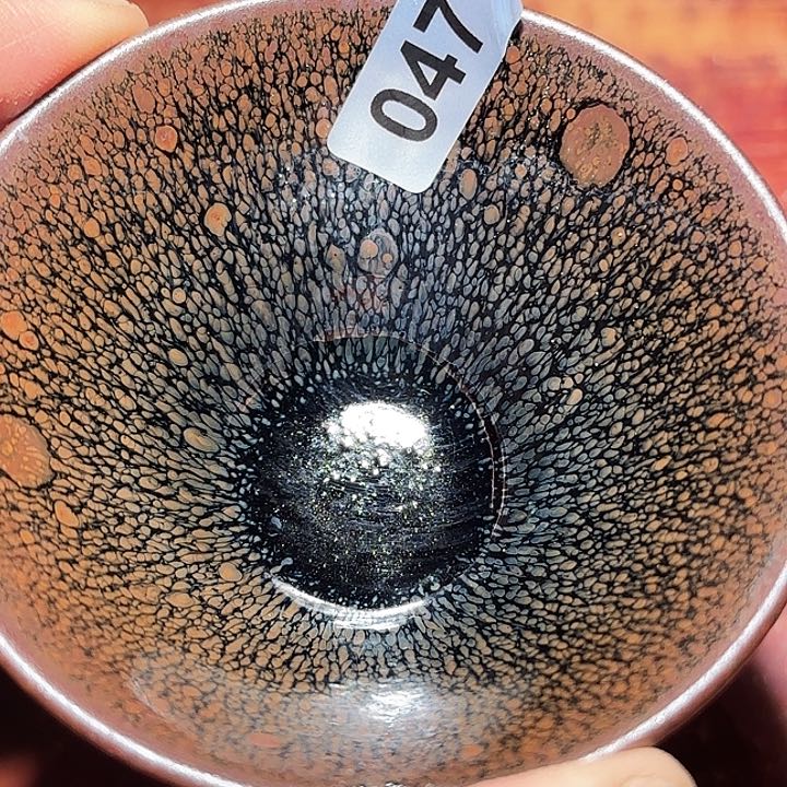 茶盏我要看电视啦打你屁