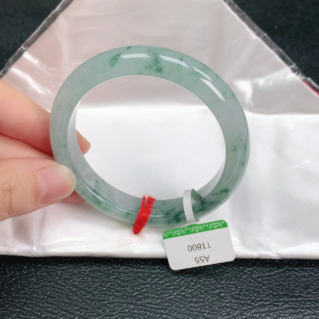 翡翠手镯未镶嵌55正