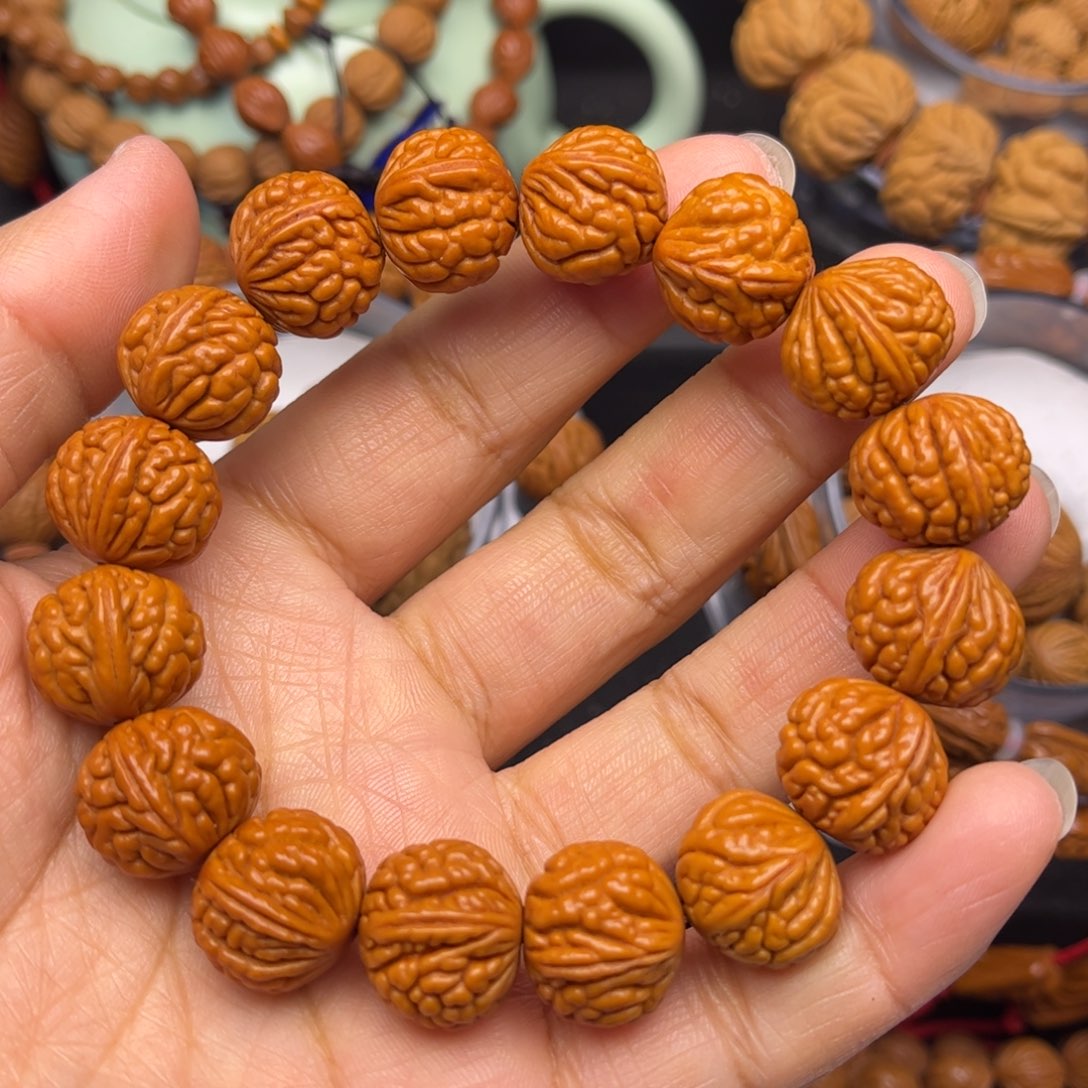 桃核吊坠龙纹桃核