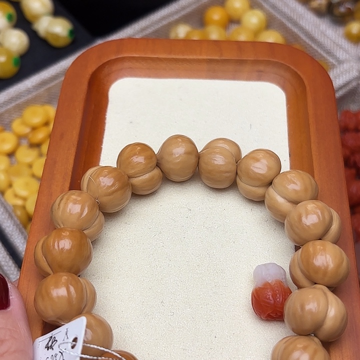 吊坠猴头核桃老板娘推荐猴头手串