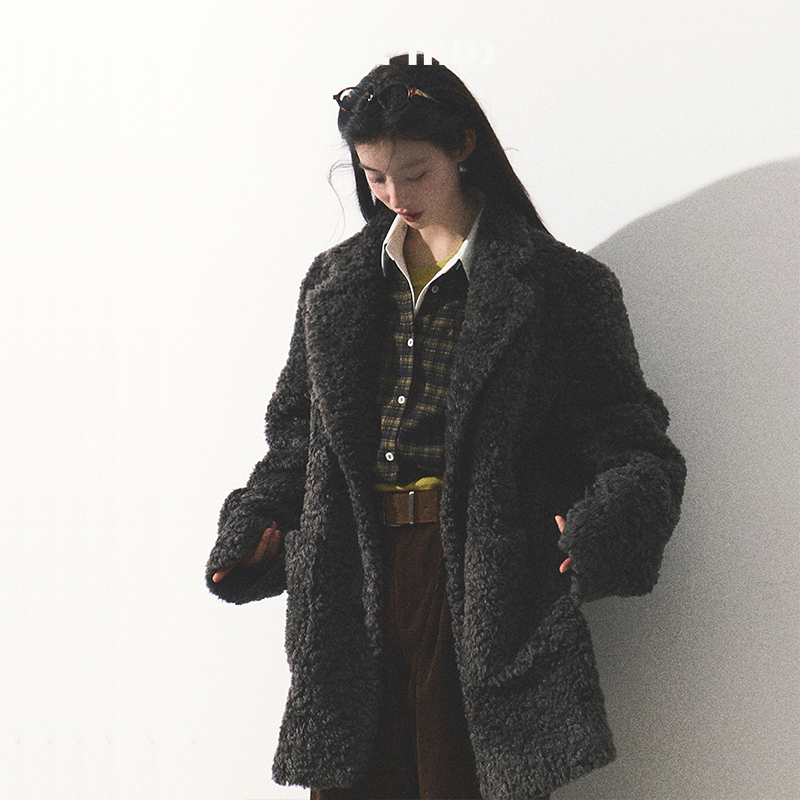 新OAKMOO"伤痕的抚摸"高克重泰迪绒西装翻驳领大衣仿皮草外套秋冬