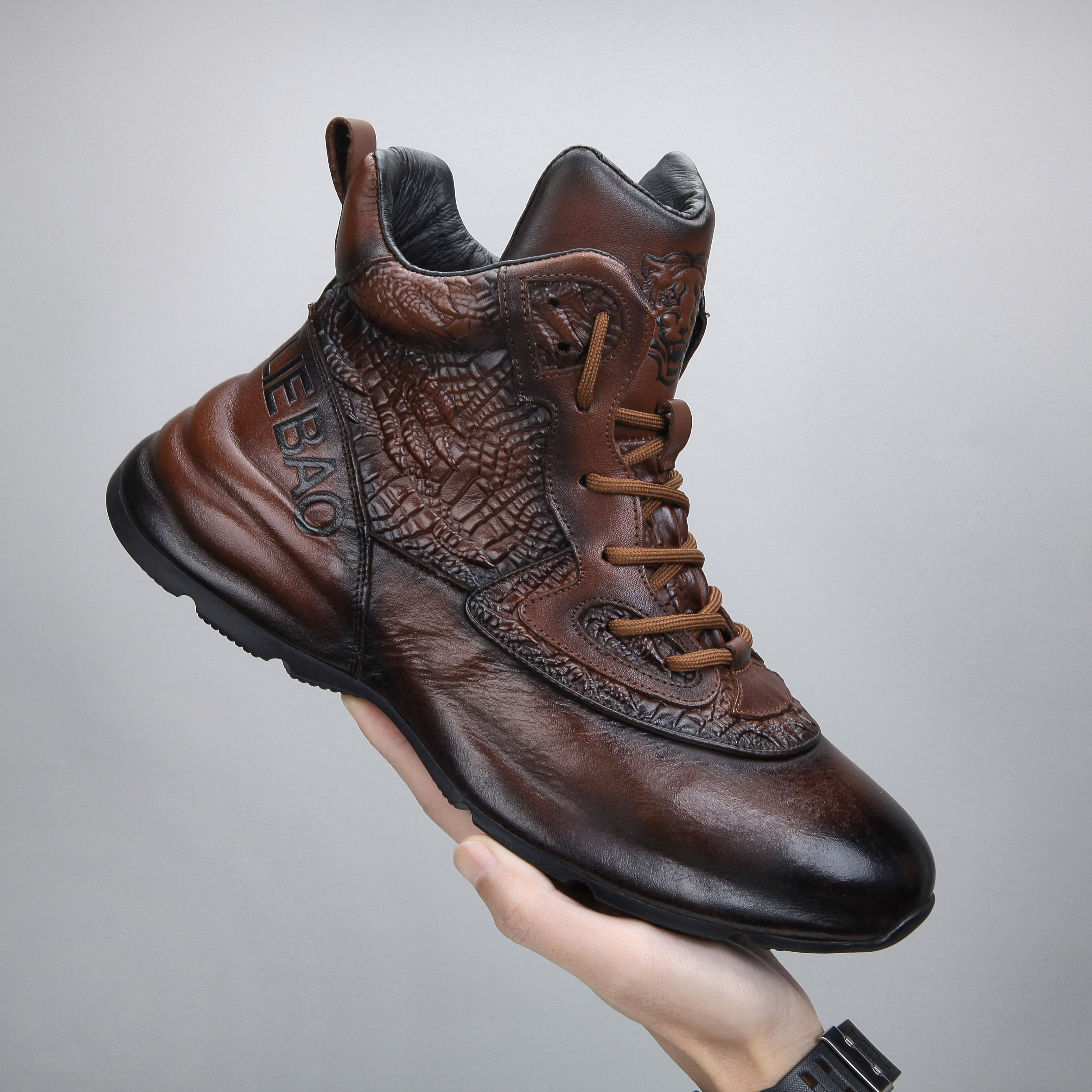 刚哥手工马臀皮真男鞋休闲百搭舒适秋冬四季款男鞋910