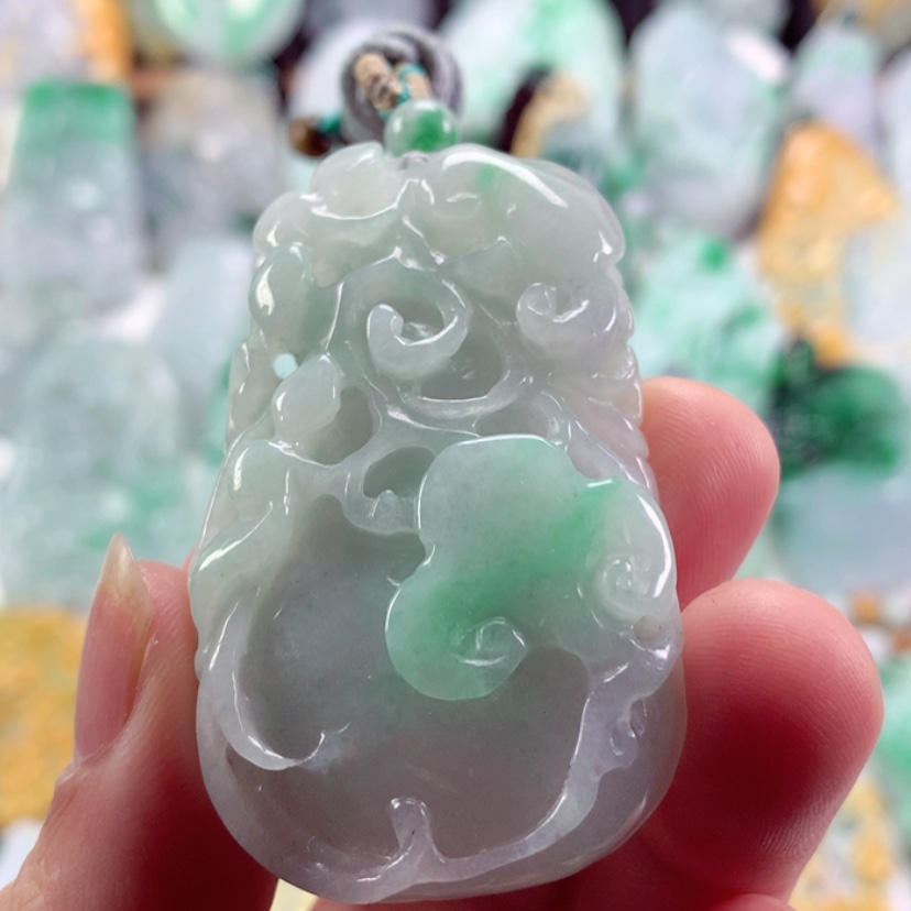 【闪购商品】翡翠吊坠(不含链)未镶嵌