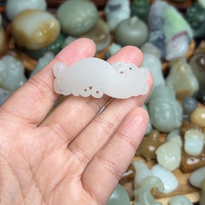 未镶嵌和田玉（糖玉）珠宝奇石