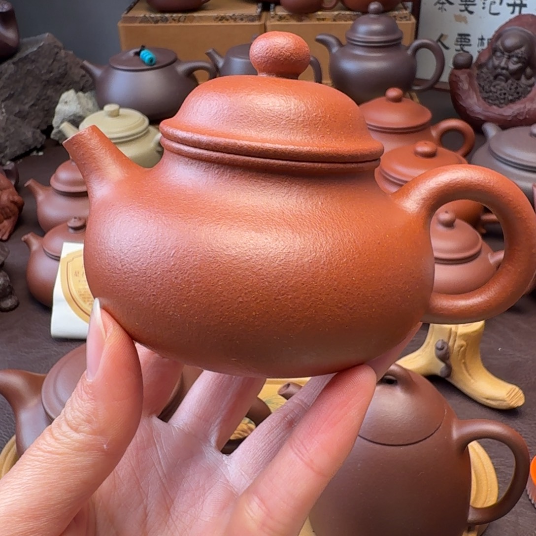 嗨***生茶壶紫砂红将坡容天  170