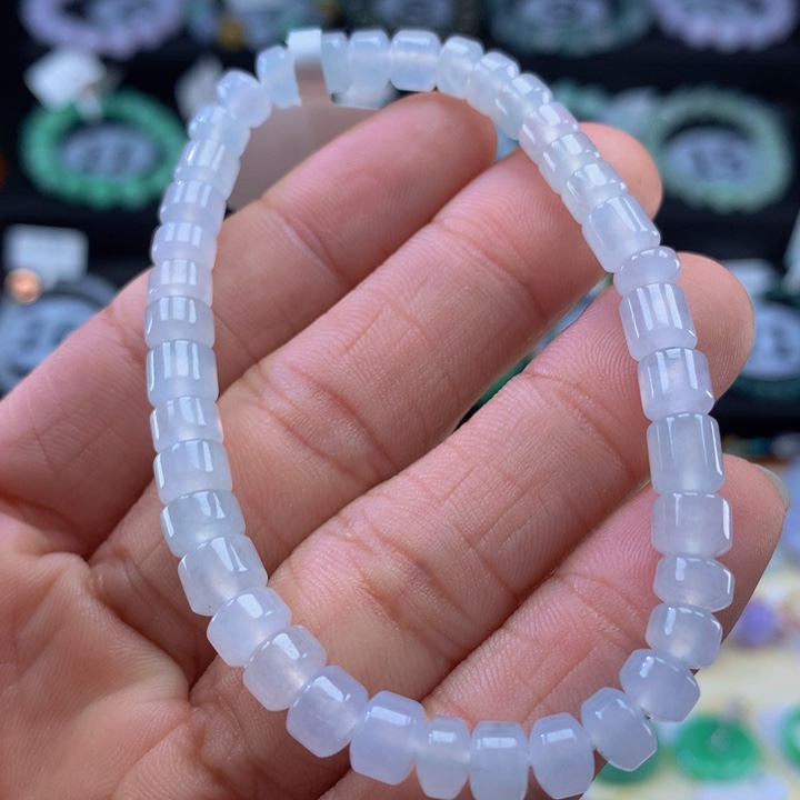 翡翠手链未镶嵌翡翠 