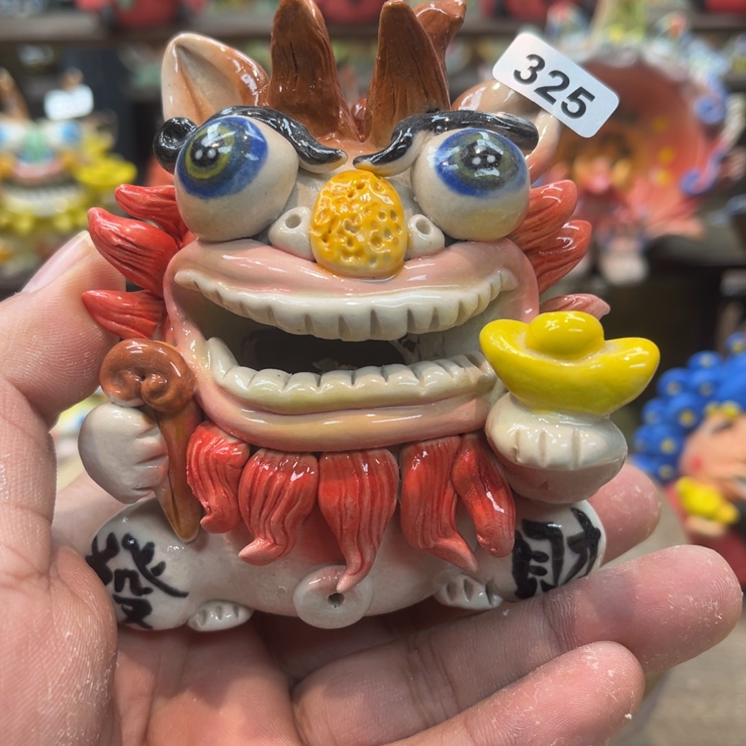 陶瓷纯手工抽象陶瓷摆件325