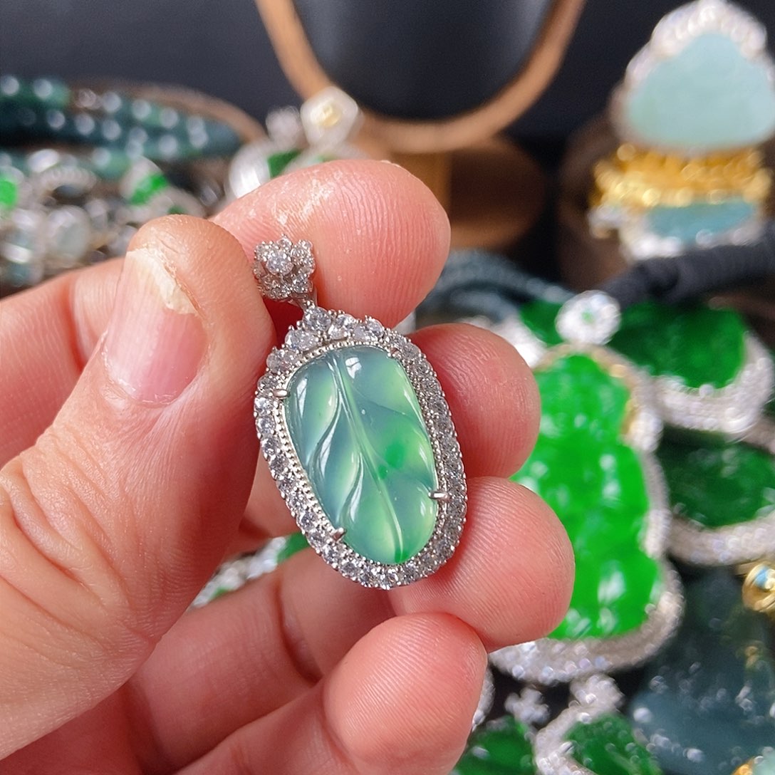 翡翠吊坠(不含链)银S925镶嵌070吊坠