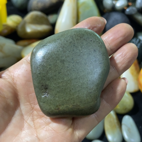 和田玉（糖玉）未镶嵌车挂