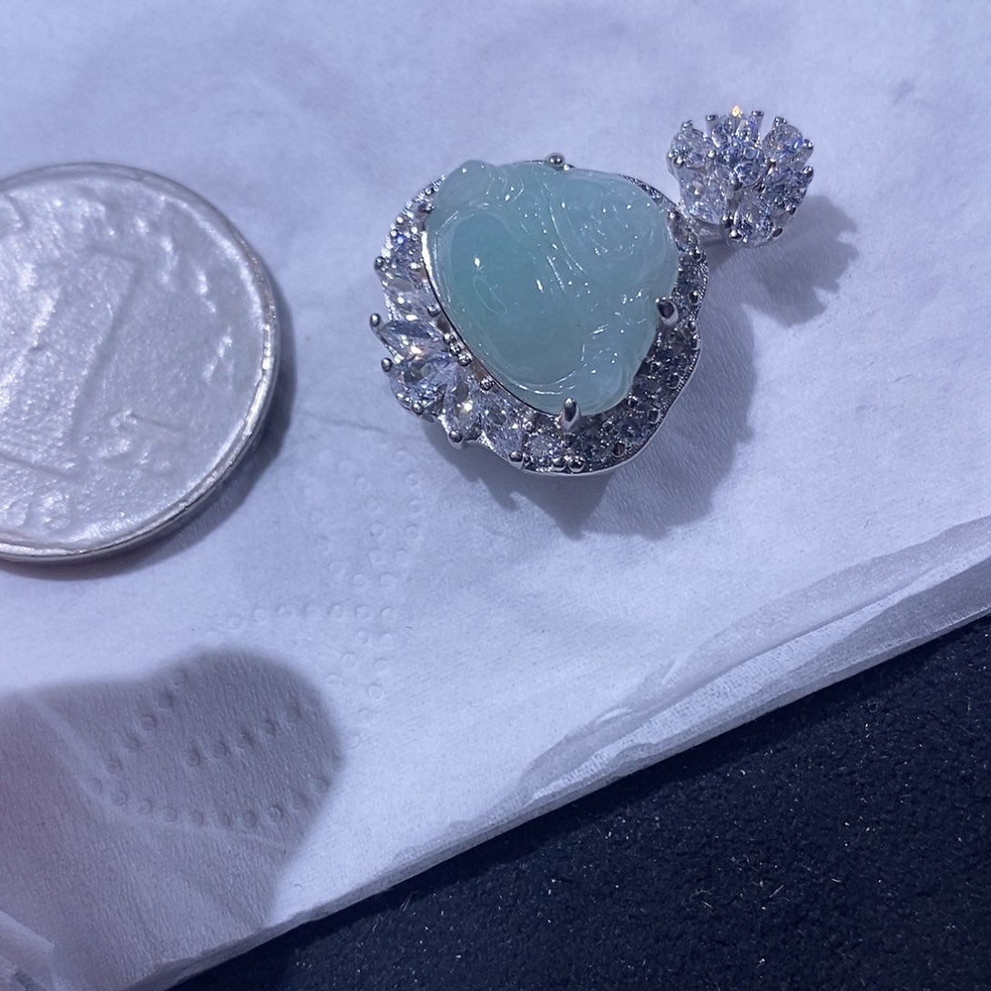 翡翠吊坠(不含链)未镶嵌