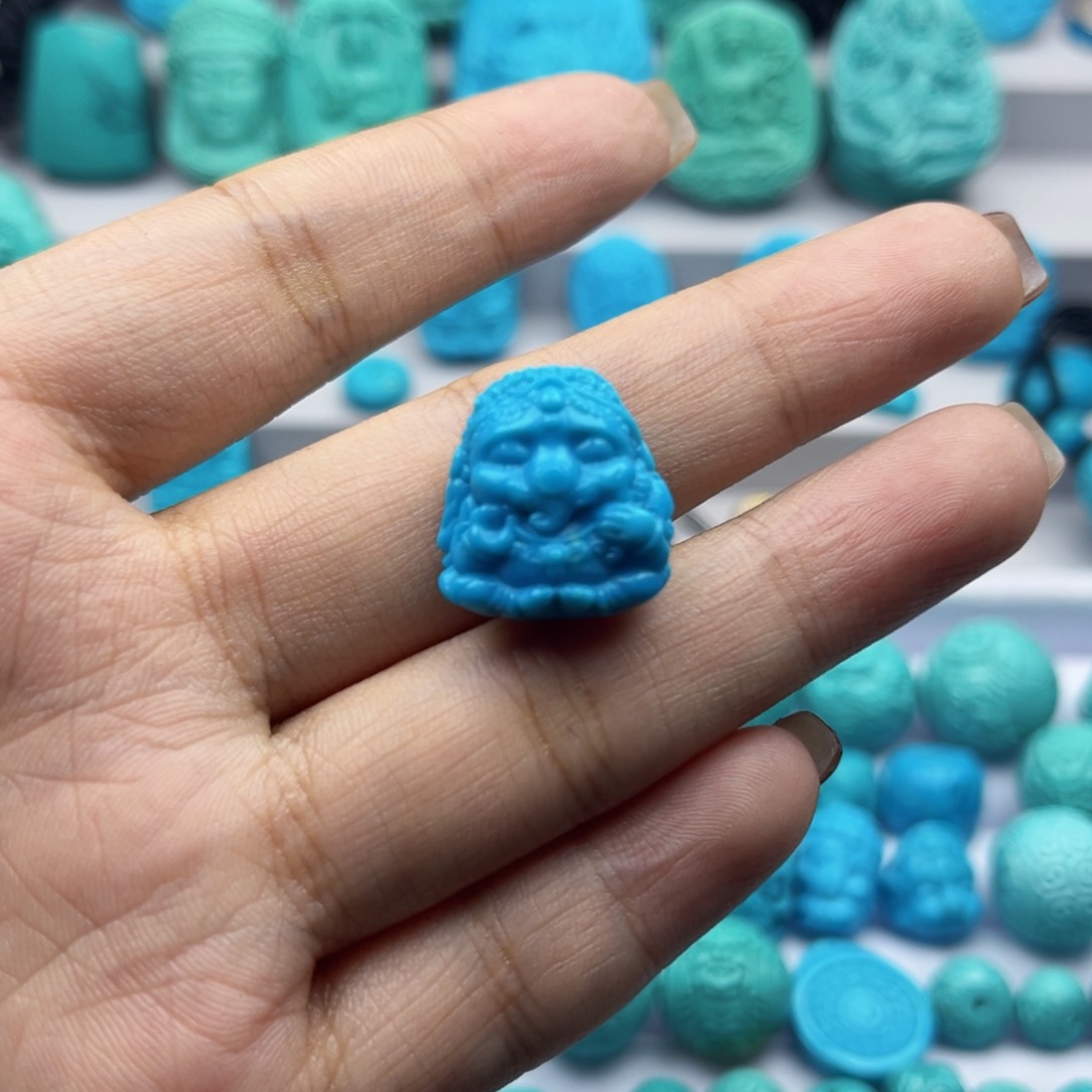 绿松石雕刻未镶嵌