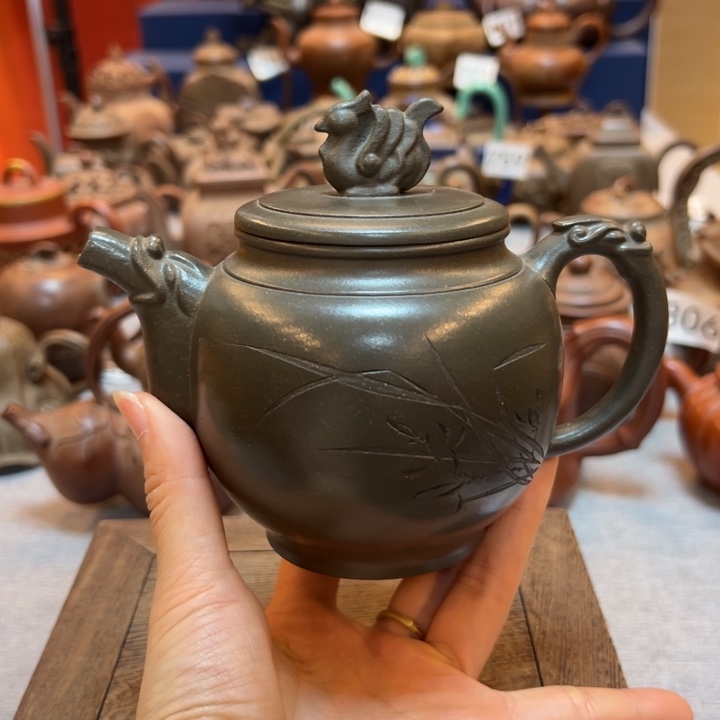 紫砂壶等艺术精品