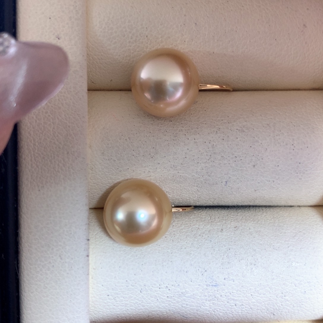 海水珍珠耳饰18K金镶嵌