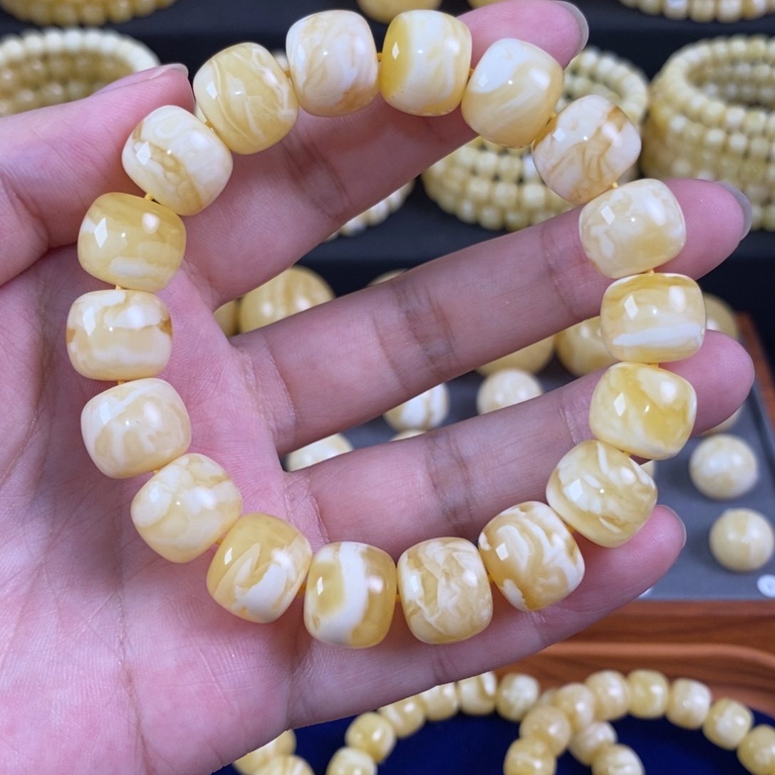 未镶嵌蜜蜡珠宝奇石13.4