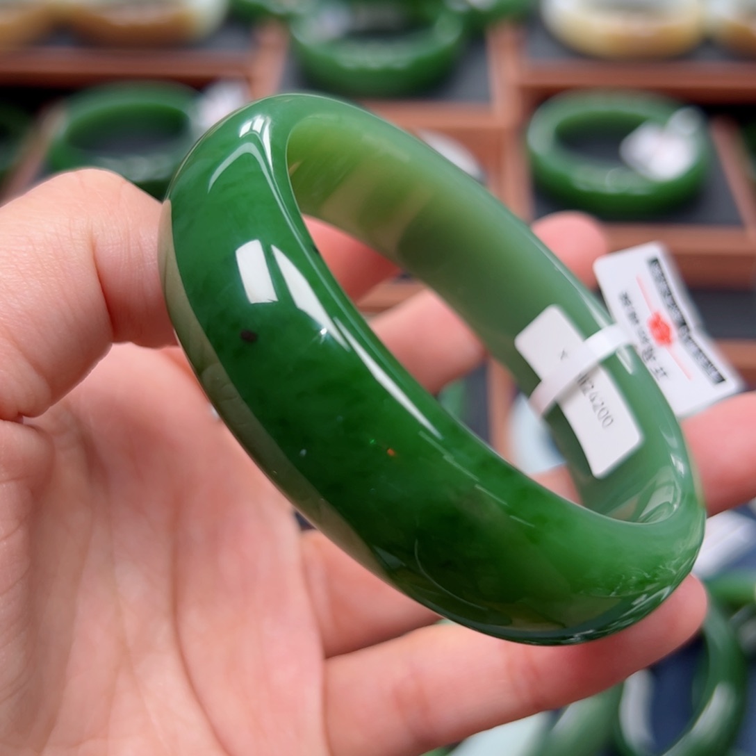未镶嵌手镯和田玉（碧玉）5960
