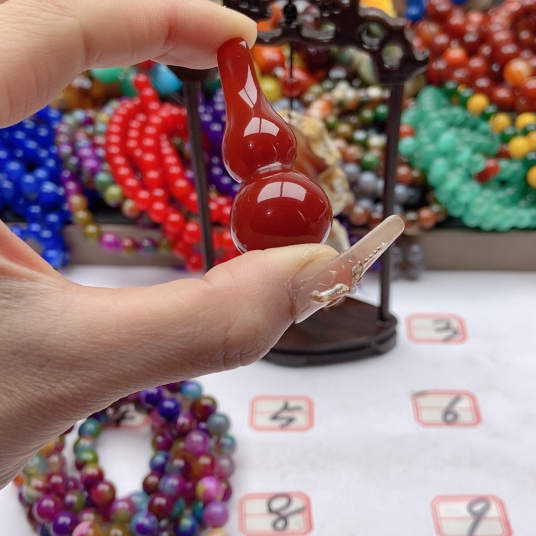 【闪购商品】玛瑙/玉髓手链未镶嵌李*