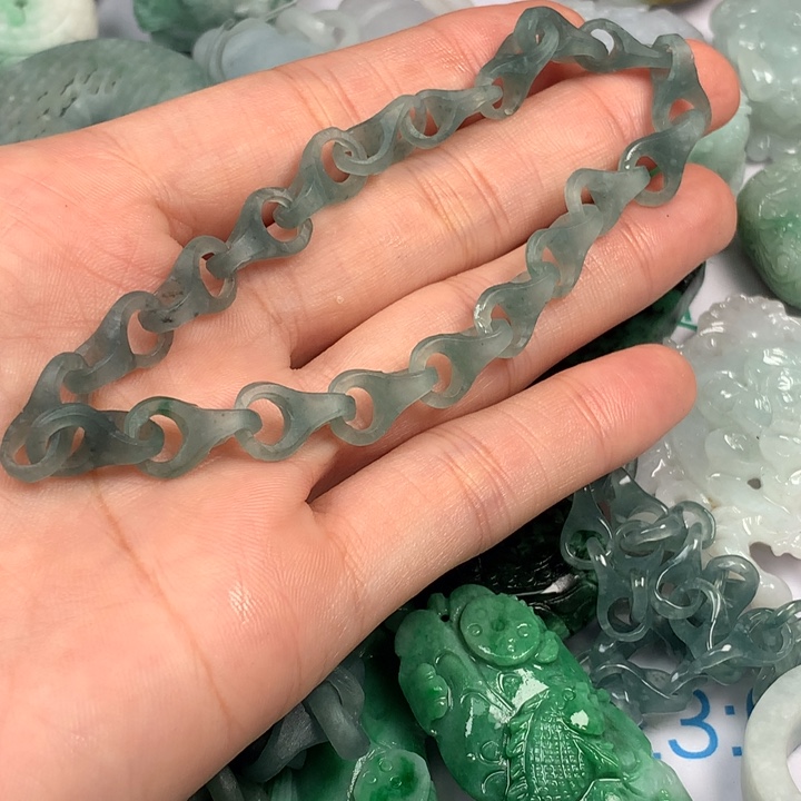 定制翡翠未镶嵌翡翠