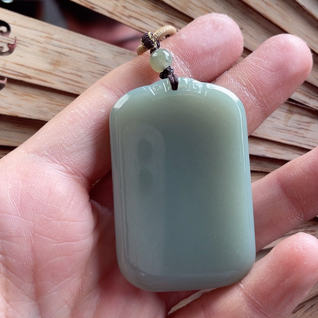 和田玉吊坠(不含链)未镶嵌