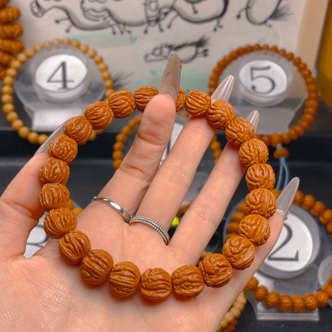 文玩核桃吊坠1.255555555555