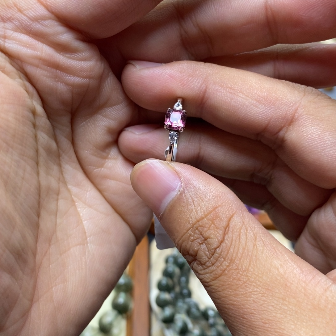 戒指银S925镶嵌碧玺默认