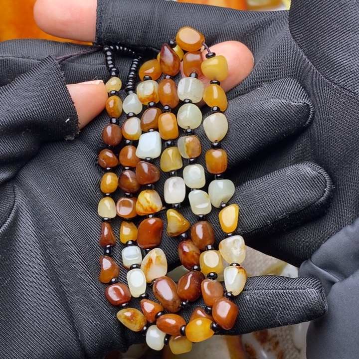 和田玉未镶嵌手链