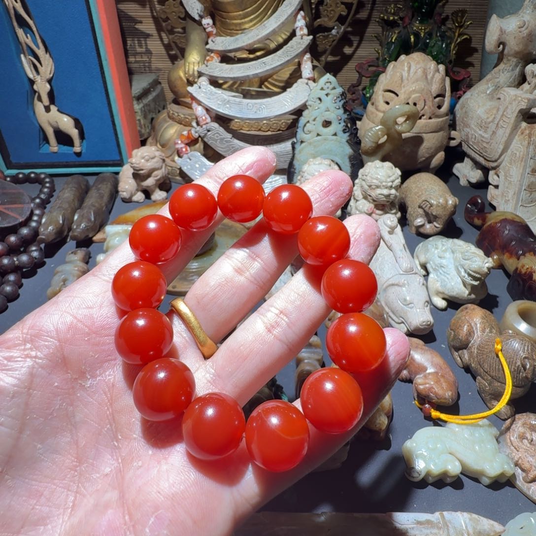 未镶嵌和田玉（糖玉）挂件人**途