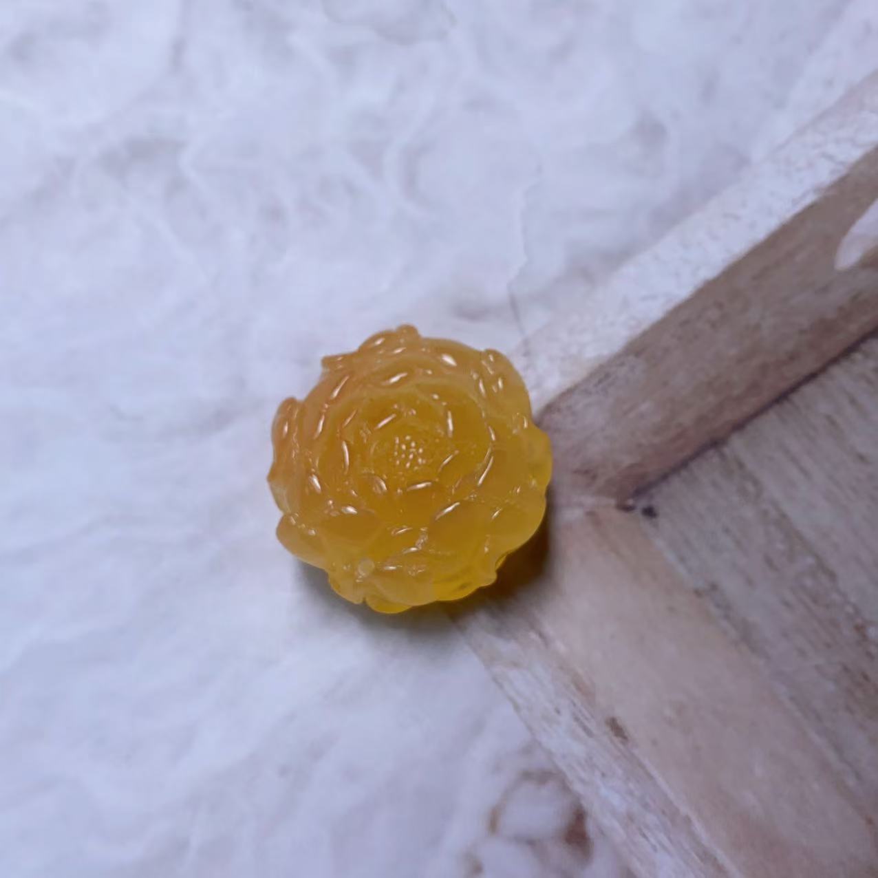 B940黄密小花吊坠